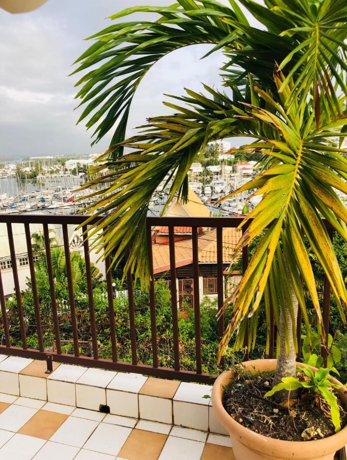 לה גוסייר Chambre D'Hotes Mai Tai 4 Personnes Bas Du Fort מראה חיצוני תמונה
